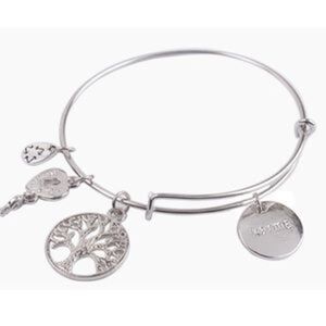 NEW!! Adjustable Charm Bracelet "Karma"